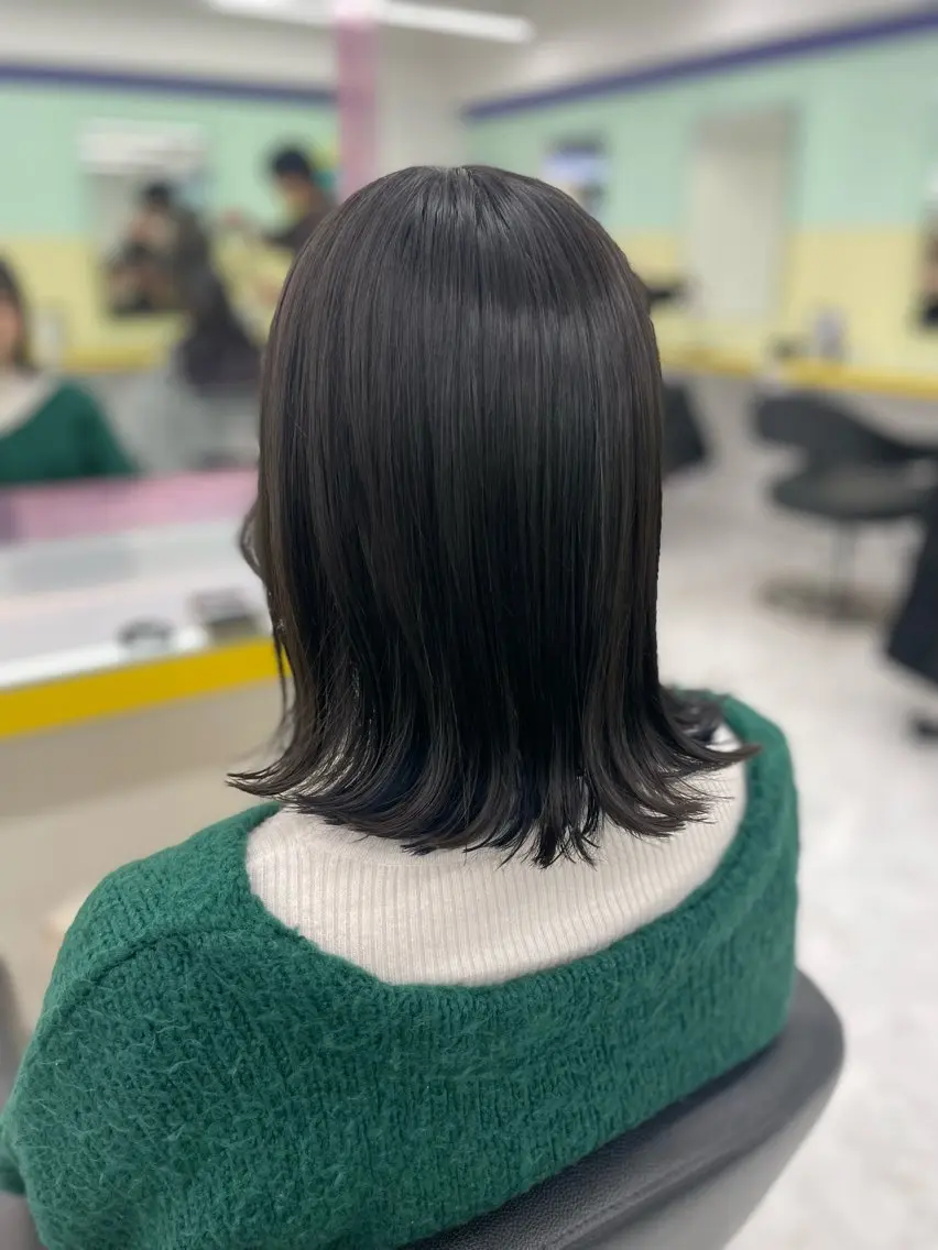 ミディアム カット ヘアカラー トリートメント 【透明感×レイヤー】 🍃RIKU🍃のヘアスタイル