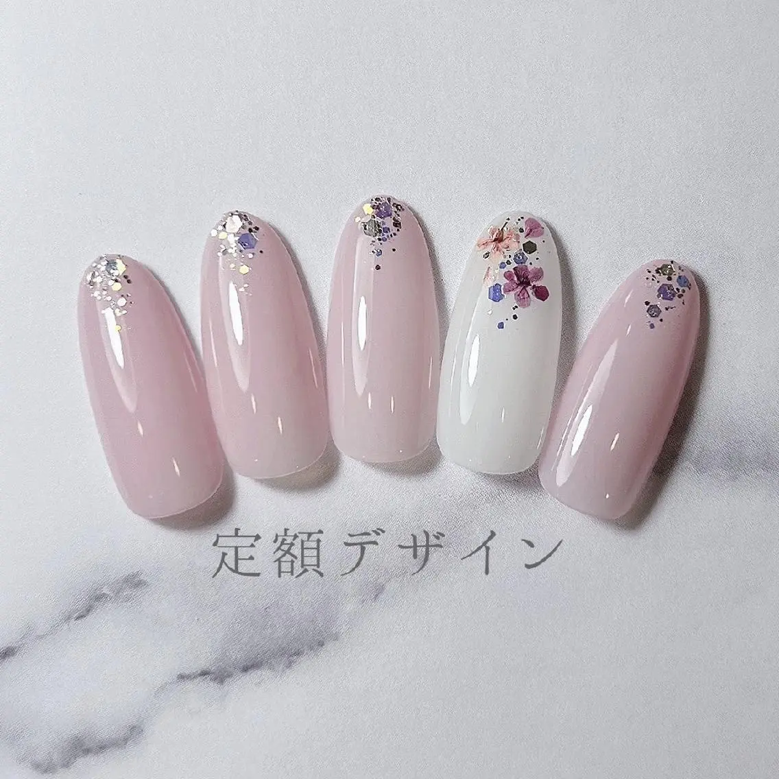 ネイル ハンドネイル 柴田 彩のネイルデザイン