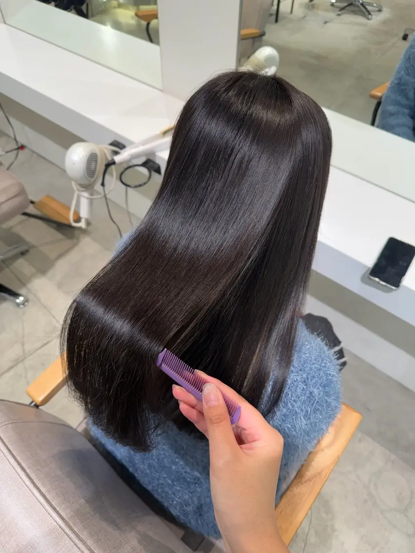 前髪ストレート＋前髪カット🎀の写真