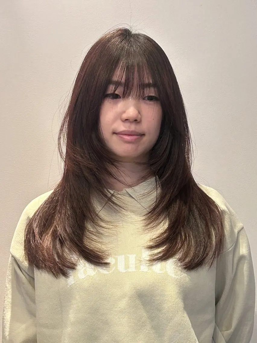 ミディアム カラー カット ヘアカラー ナチュラル大人っぽい スタイル　MAORIのヘアスタイル