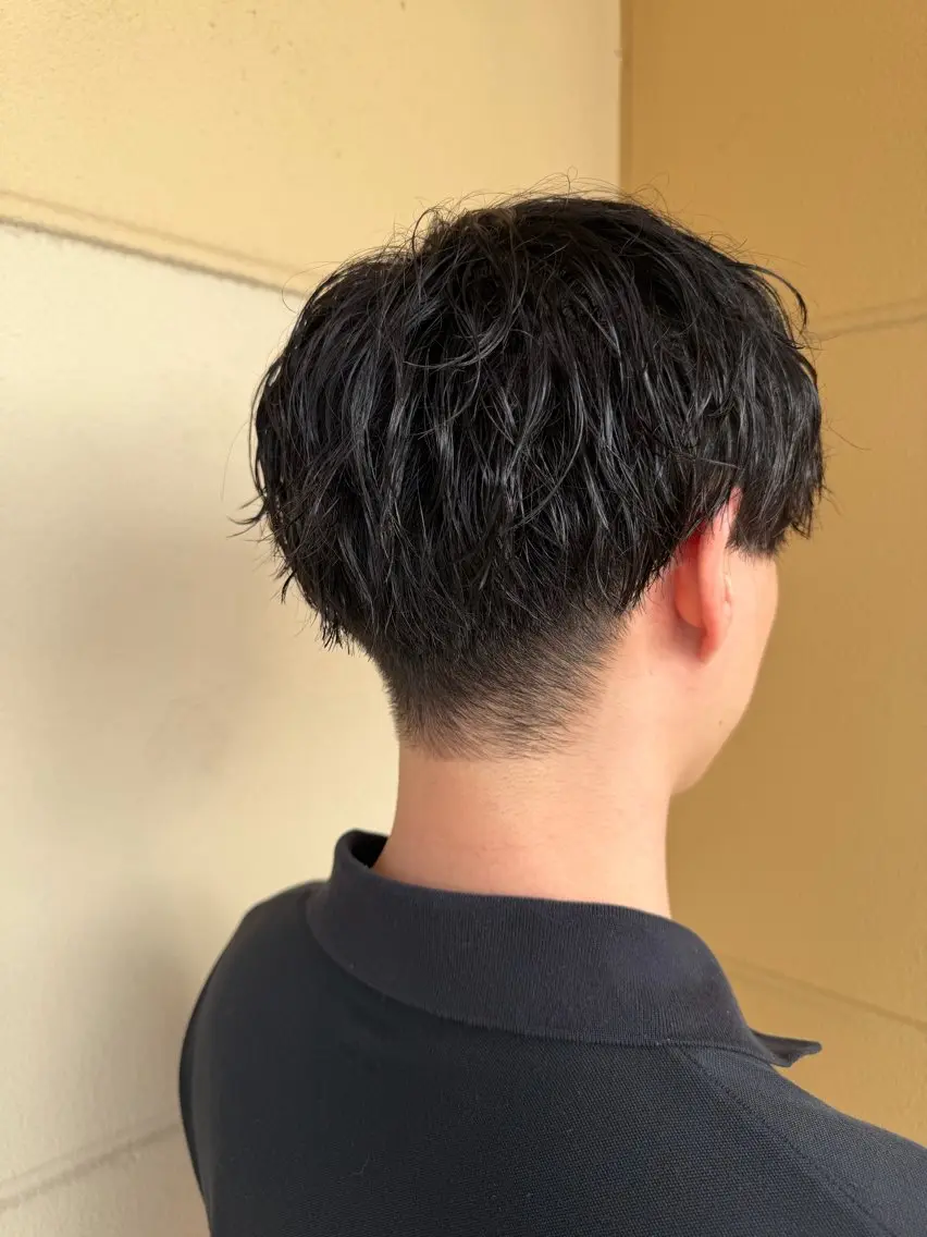 メンズ カット マルヤマ ヒカルのヘアスタイル
