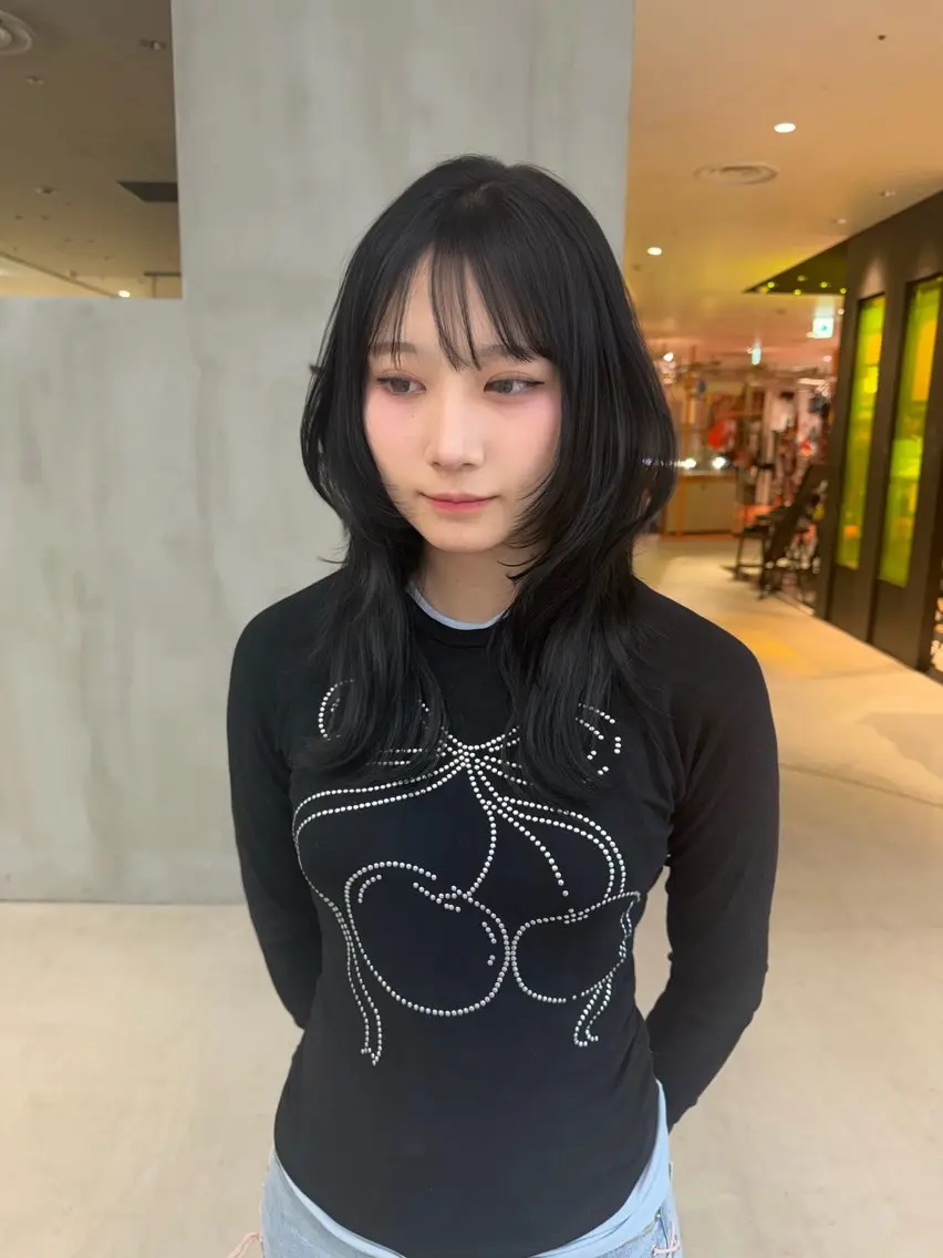 セミロング ハッシュカット レイヤー特化/ 渋谷 りむのヘアスタイル