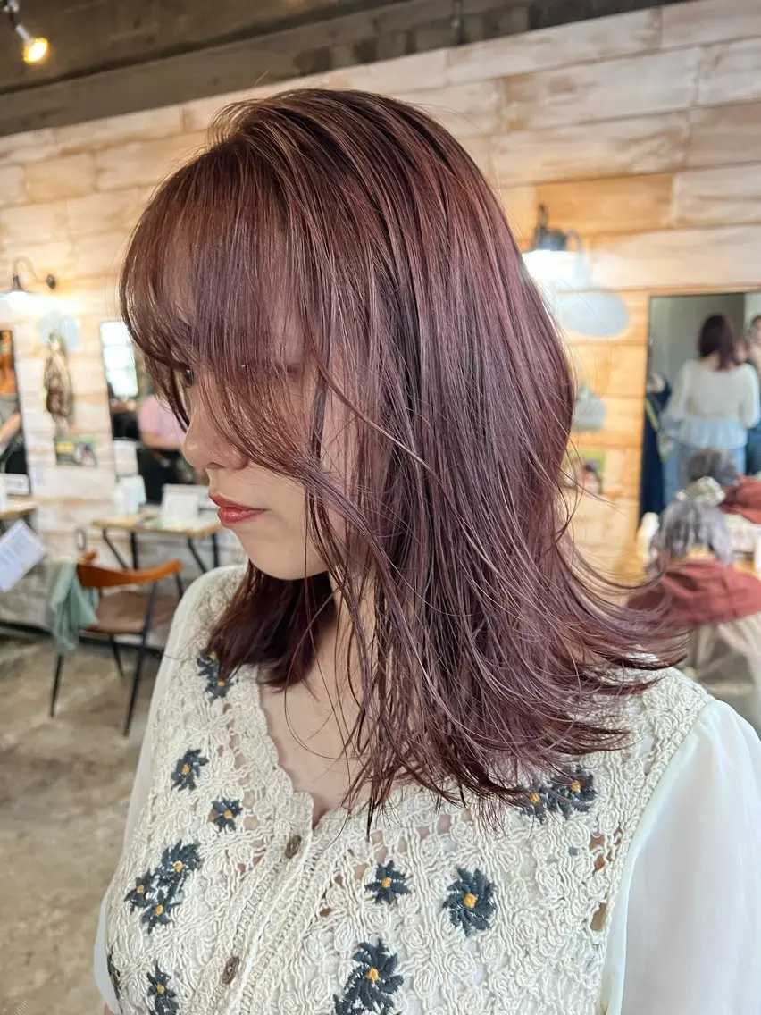 ミディアム カラー カット 縮毛矯正 ツキノキ ミナのヘアスタイル