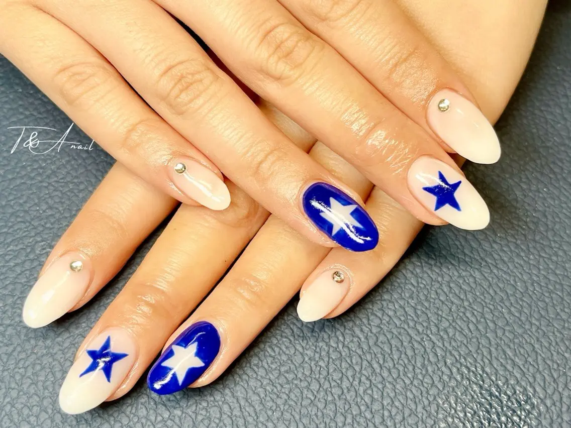 ネイル ブルー ジェルネイル ニュアンスネイル スカルプネイル T&A nailのネイルデザイン