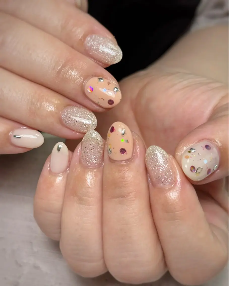 ネイル ころろんネイル nazuのネイルデザイン