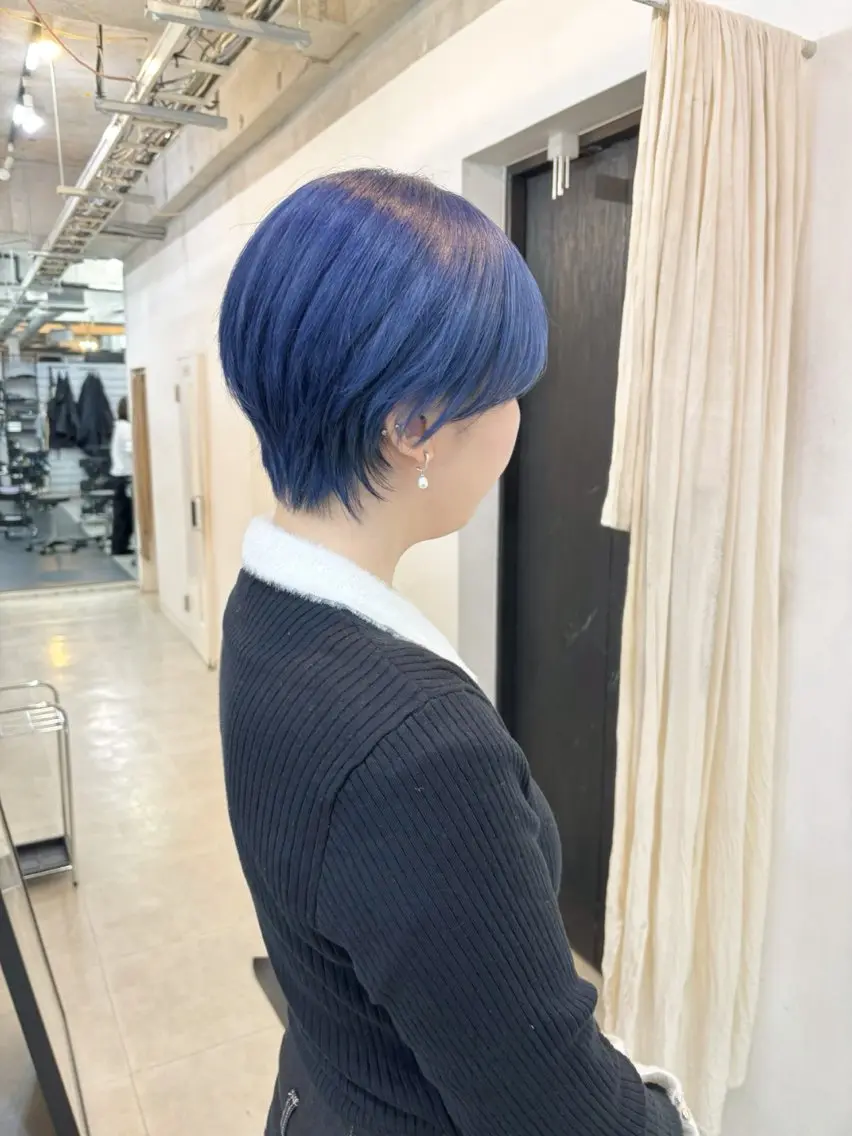 ショート カラー ブルーカラー ショートヘア カット ヘアカラー トリートメント GiseL 博多筑紫口店のヘアスタイル