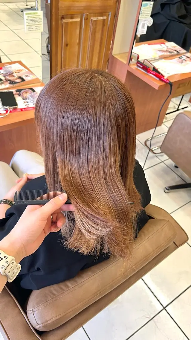 ミディアム カラー ブラウンカラー 透明感カラー トリートメント カット ヘアカラー トリートメント 🫧透明感 ×艶🫧 吉田 陽菜のヘアスタイル