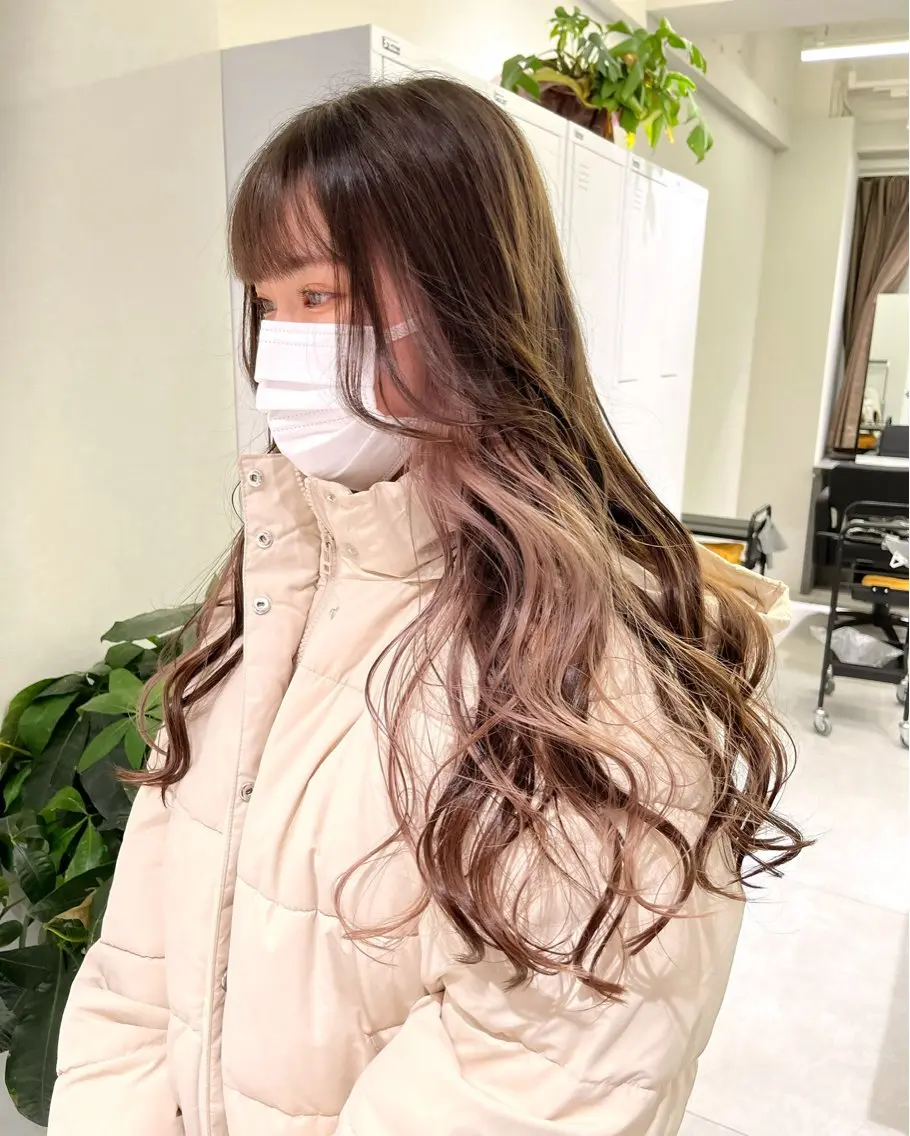 ロング カラー ヘアカラー ケアブリーチ 若杉圭大のヘアスタイル
