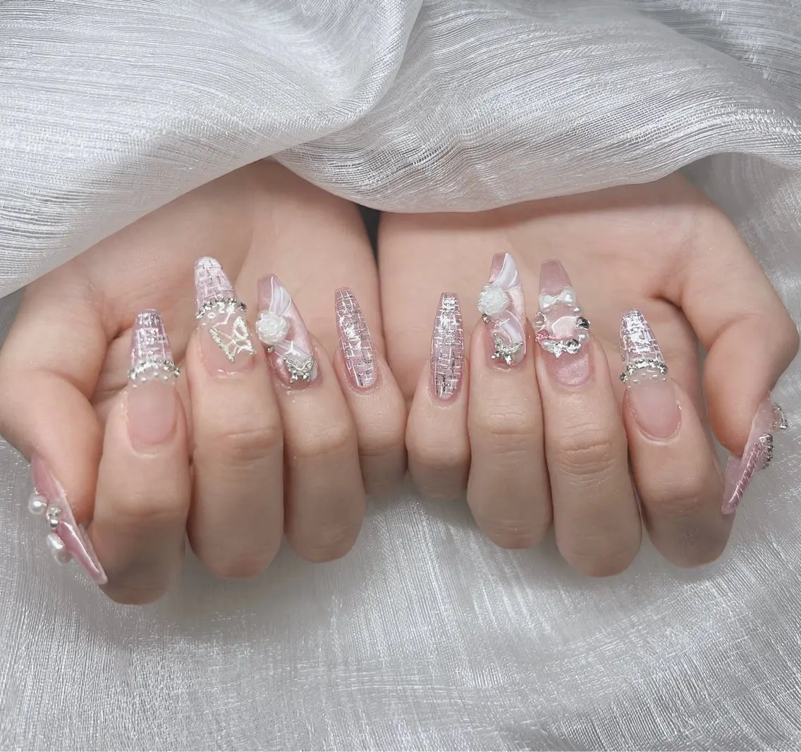 ネイル ハンドネイル Lee Nails チップ長さだし専門店のネイルデザイン