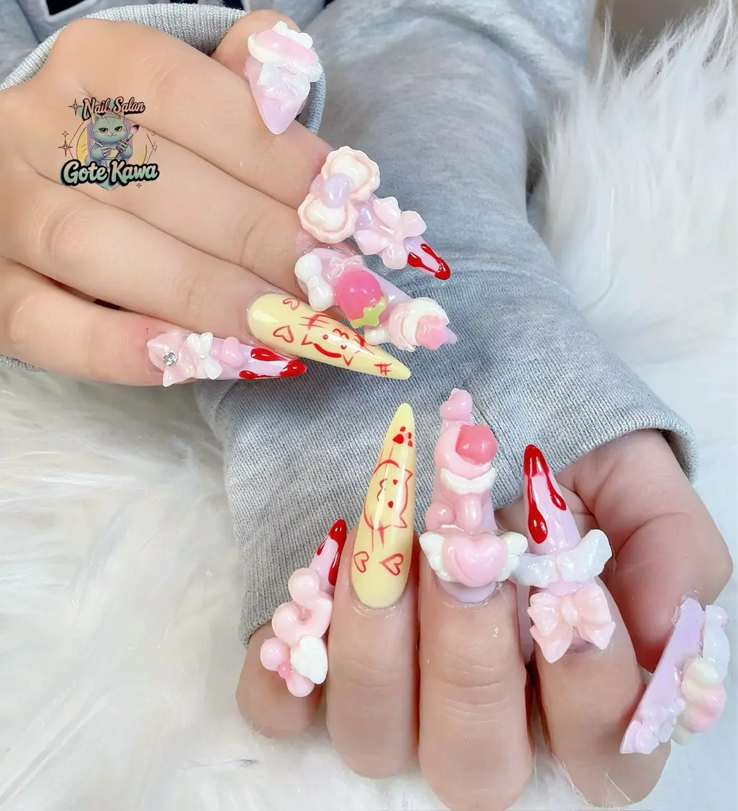 ネイル アートネイル 長さ出し キラキラネイル ピンク リボン ハンドネイル ハンドケア Gote Kawa nail salonのネイルデザイン