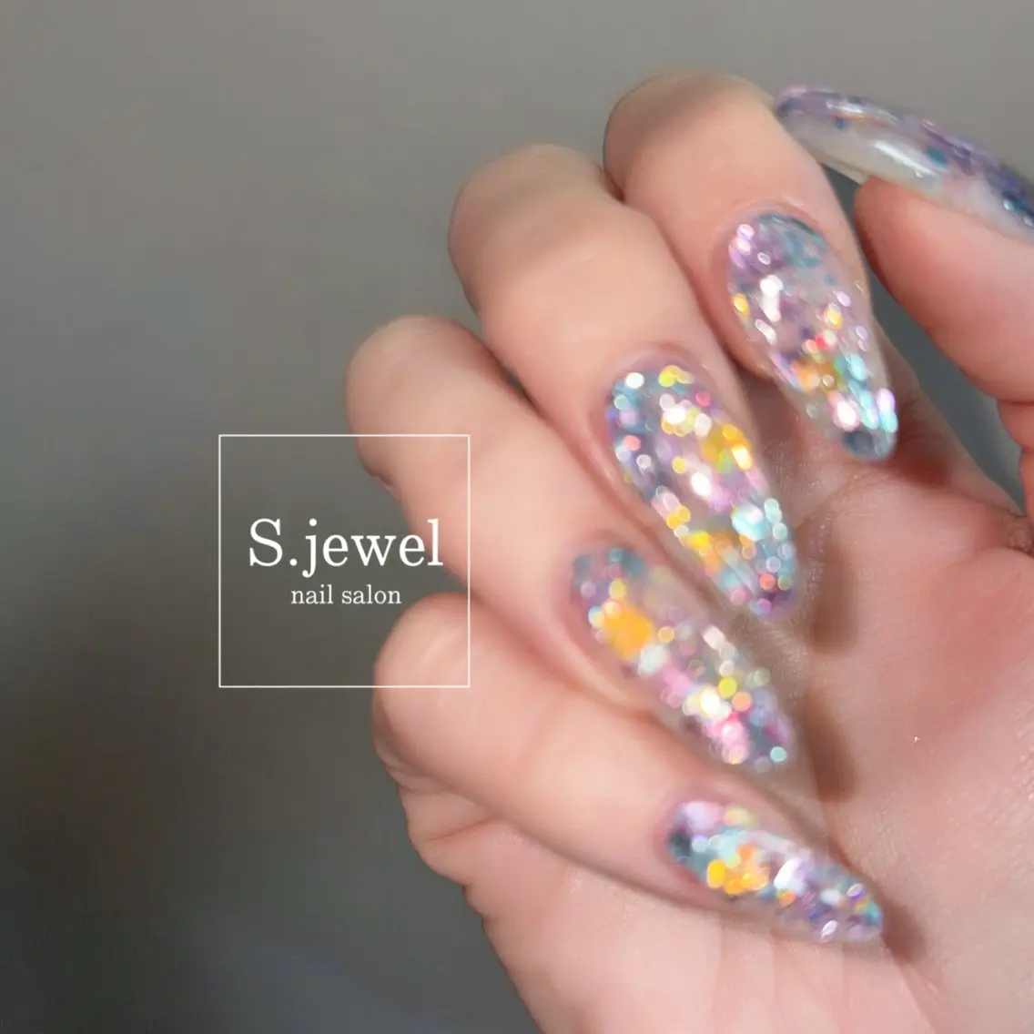 ネイル S. JEWELのネイルデザイン