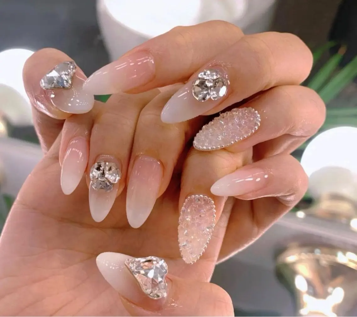 ネイル べっ甲ネイル ボルドー フットネイル フレンチネイル ジェルネイル Queeens nailのネイルデザイン