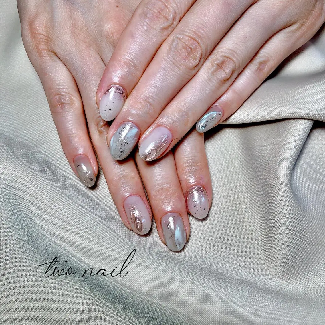 ネイル アートネイル フットネイル ハート ニュアンスネイル ホワイト two nailのネイルデザイン