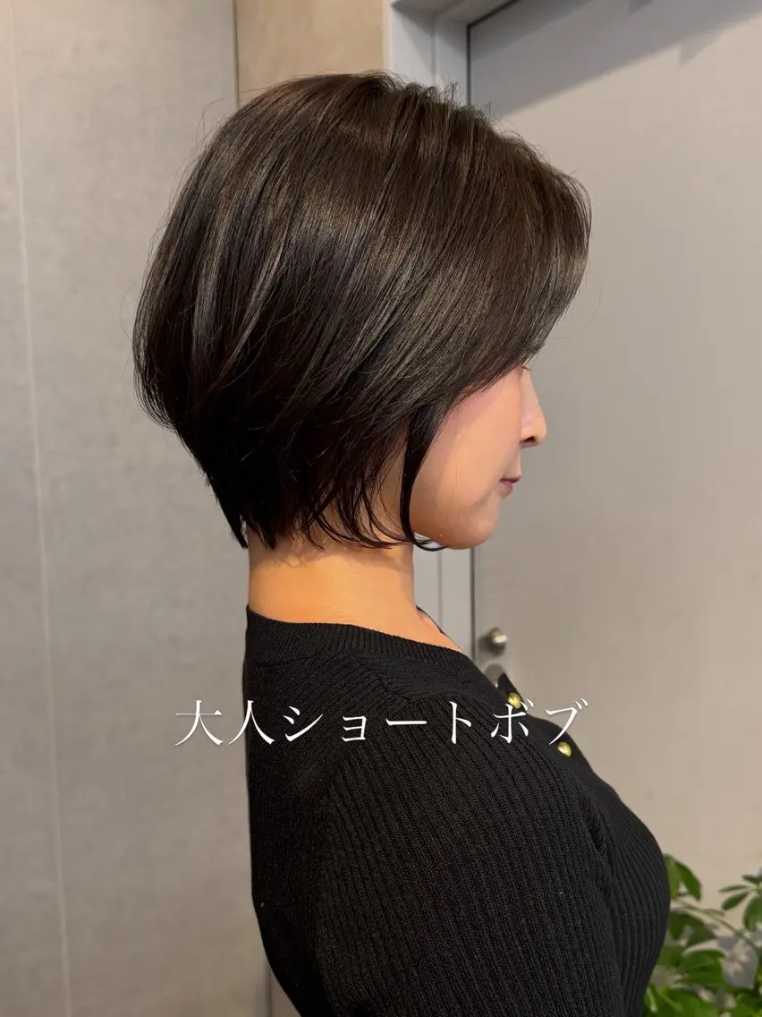 ショート カット ヘアカラー 山中 欧輔のヘアスタイル