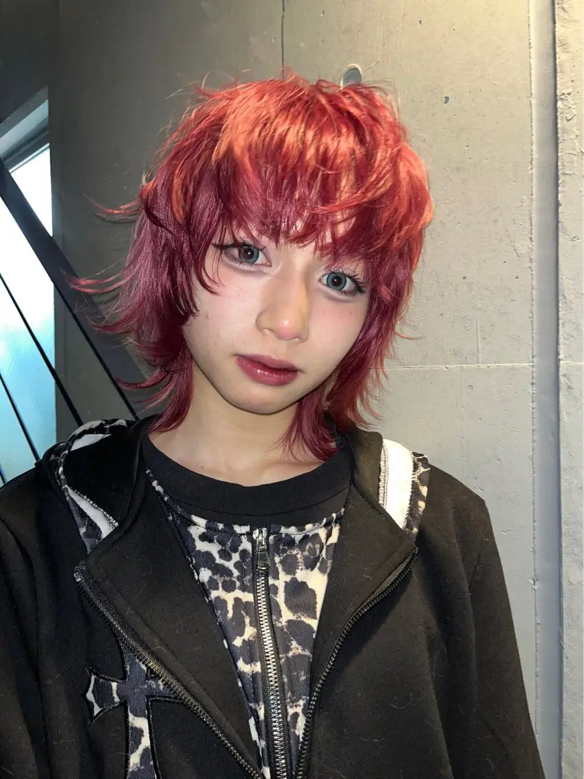 ブリーチ＋カラー＋トリートメントの写真