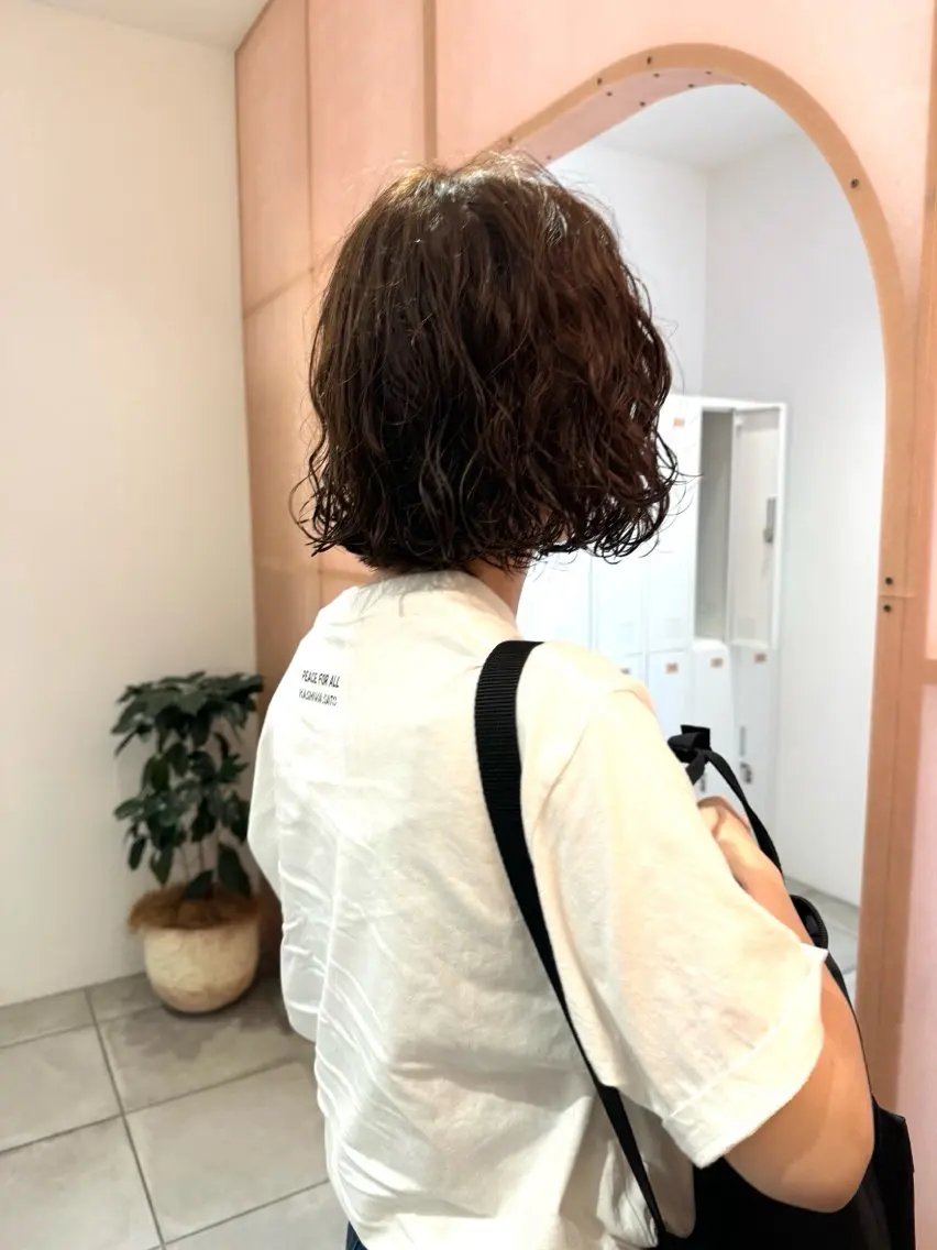 ショート カラー パーマ hisa/melt 西梅田のヘアスタイル
