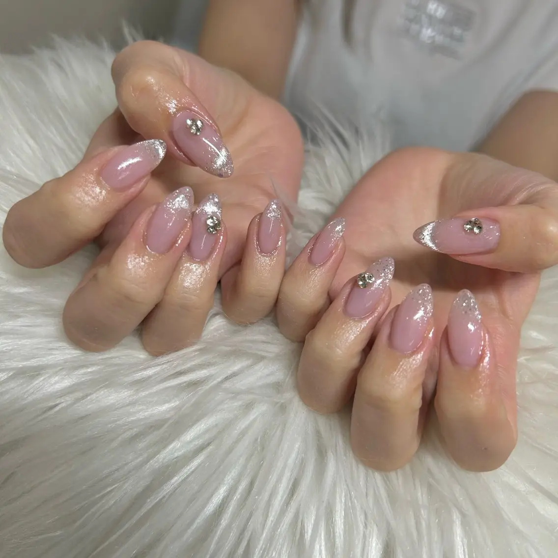 ネイル キラキラネイル ハンドネイル y’sbeauty 本町店のネイルデザイン