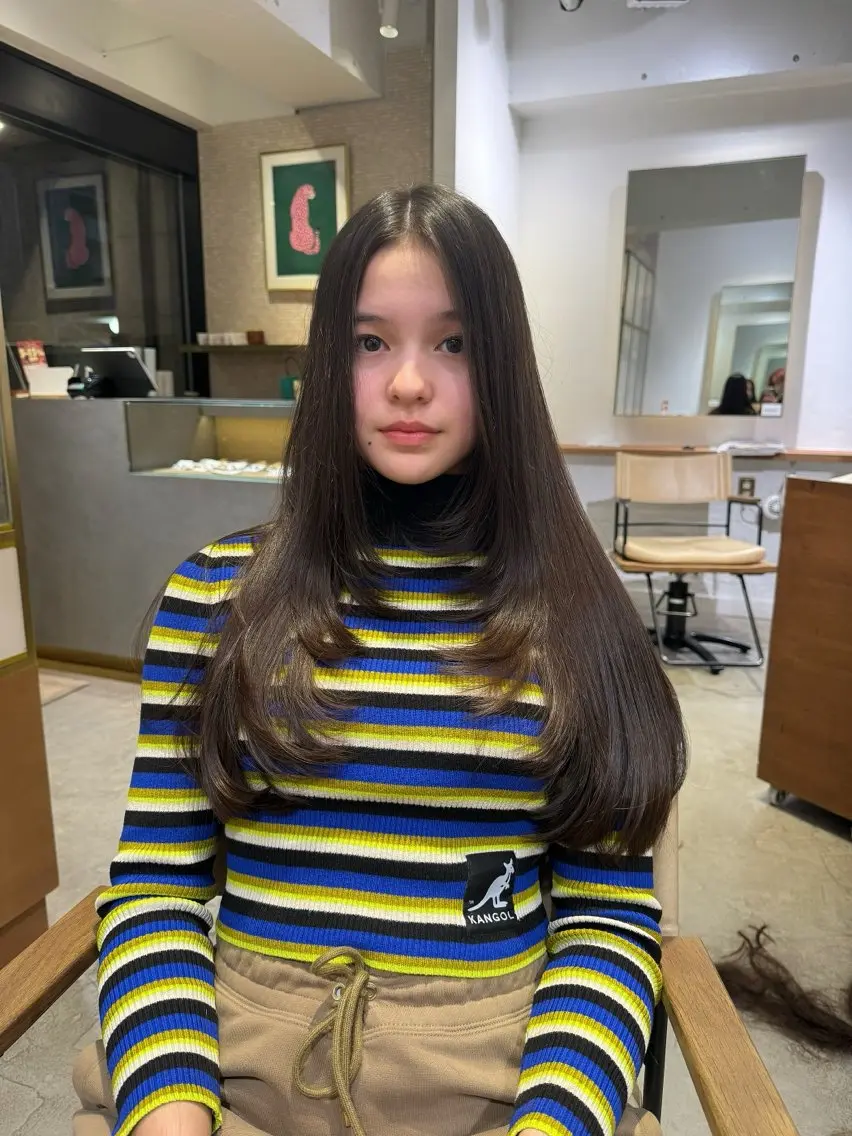 ロング レイヤーカット ARISA 学芸大学/海外ヘアのヘアスタイル