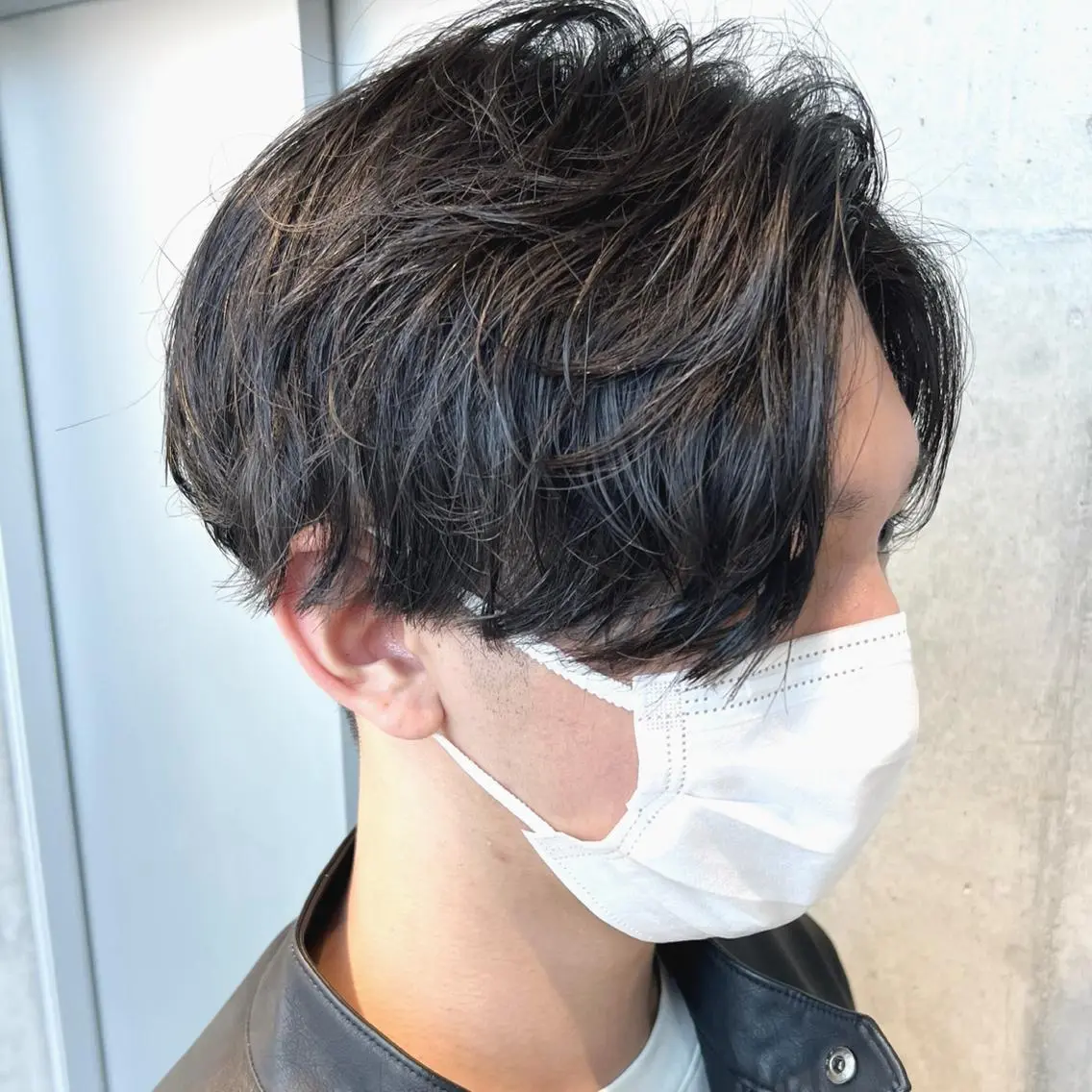ショート パーマ メンズ センターパート メンズパーマ ニュアンスパーマ カット トリートメント ヘアセット 丁寧なカウンセリング 🌿Chiemi🌿のヘアスタイル