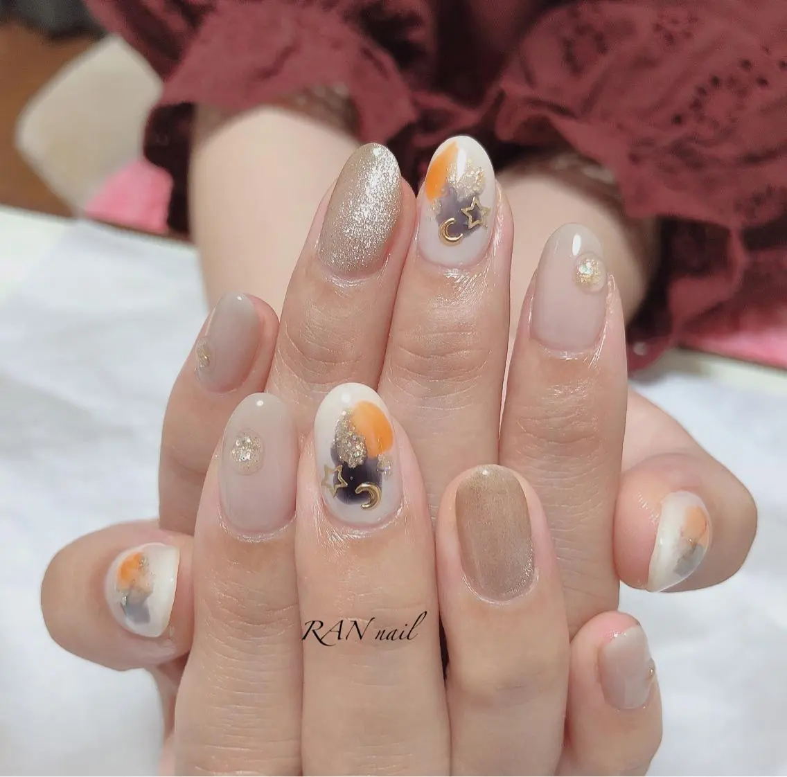 ネイル グラデーション キラキラネイル ニュアンスネイル オフィスネイル ブライダルネイル ハンドネイル フットネイル RAN nailのネイルデザイン