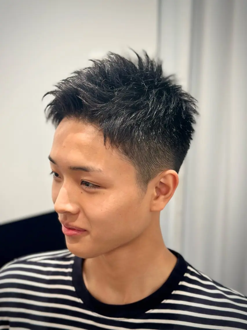 メンズ アイブロウ 【23時まで営業!】 知念 新菜のヘアスタイル