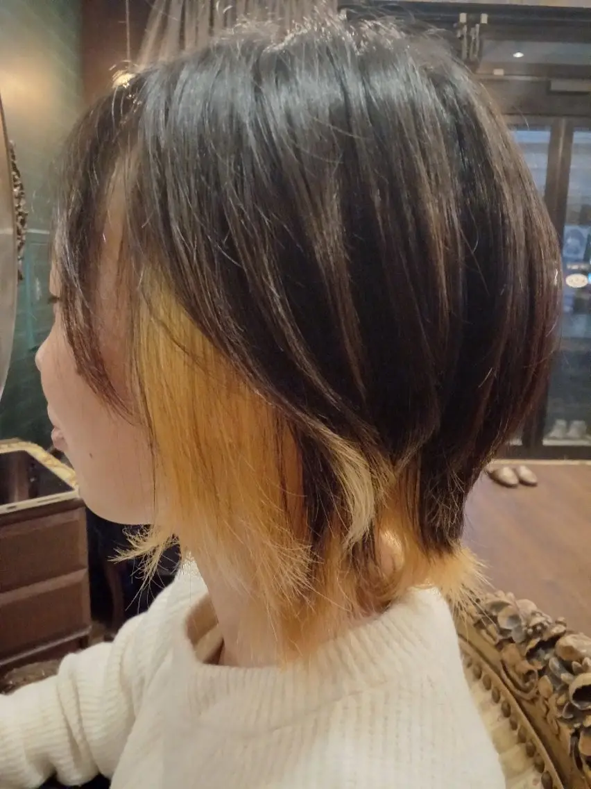 ブリーチ＋トリートメントの写真