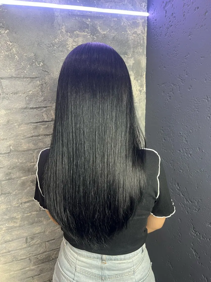 ロング カラー 黒髪 ブルーカラー ブルーブラック kurara/カラ ーモデル募集中🎀のヘアスタイル