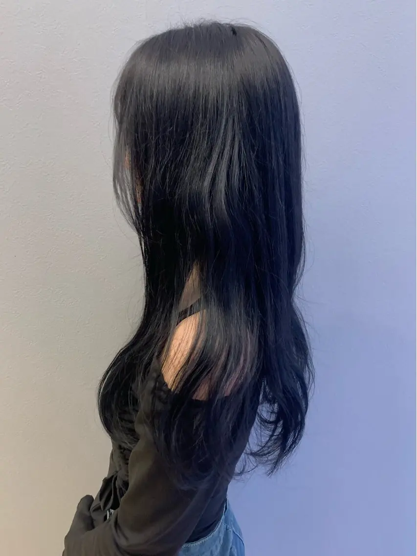 カラー 黒髪 ヘアカラー トリートメント 田中 優菜のヘアスタイル