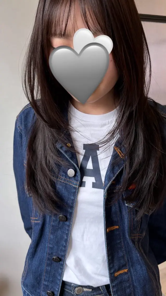 ロング うる艶カラー asukaのヘアスタイル