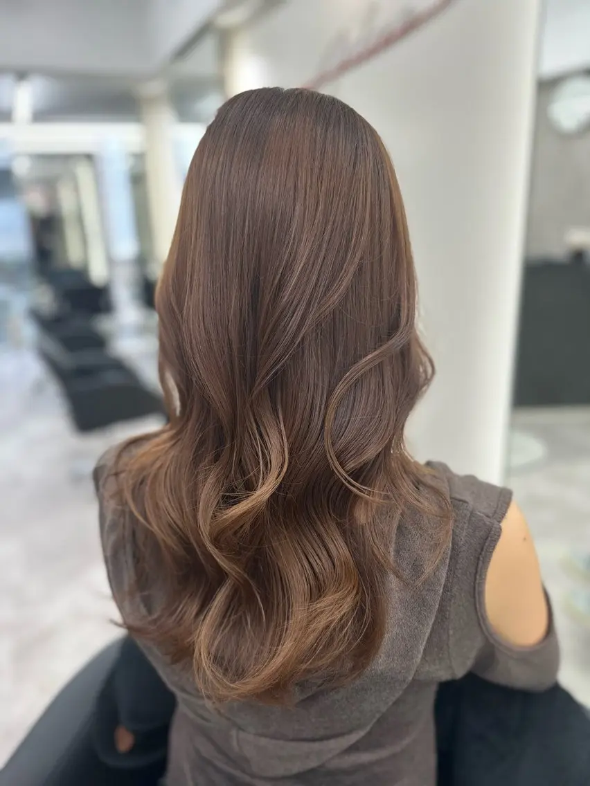 セミロング カラー ブリーチ ダブルカラー ブリーチなしカラー 顔まわりレイヤー 顔周りカット カット ヘアカラー 田之上千尋/透明感 ブリーチなし/韓国風のヘアスタイル