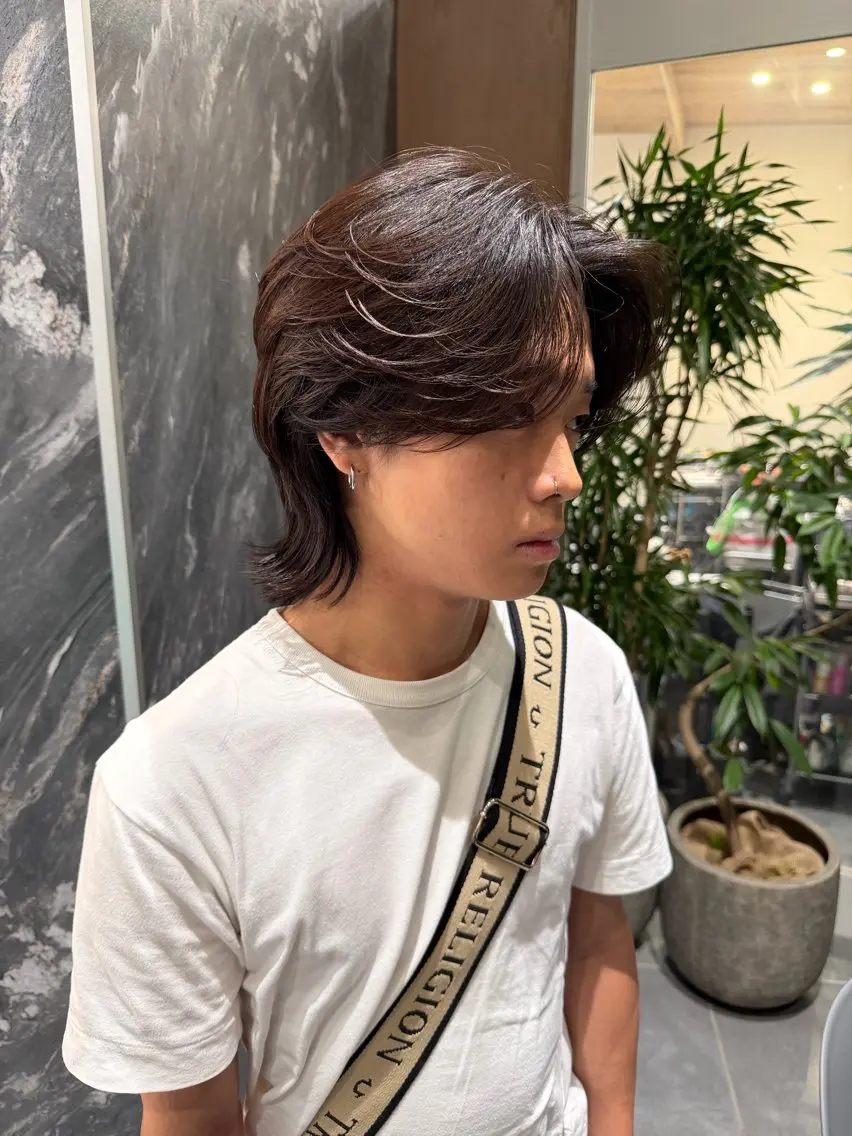 ミディアム パーマ メンズ ミディアムパーマ センターパート フェザーパーマ メンズパーマ ニュアンスパーマ カット パーマ 💈原宿指名No.1 センターパート💈のヘアスタイル