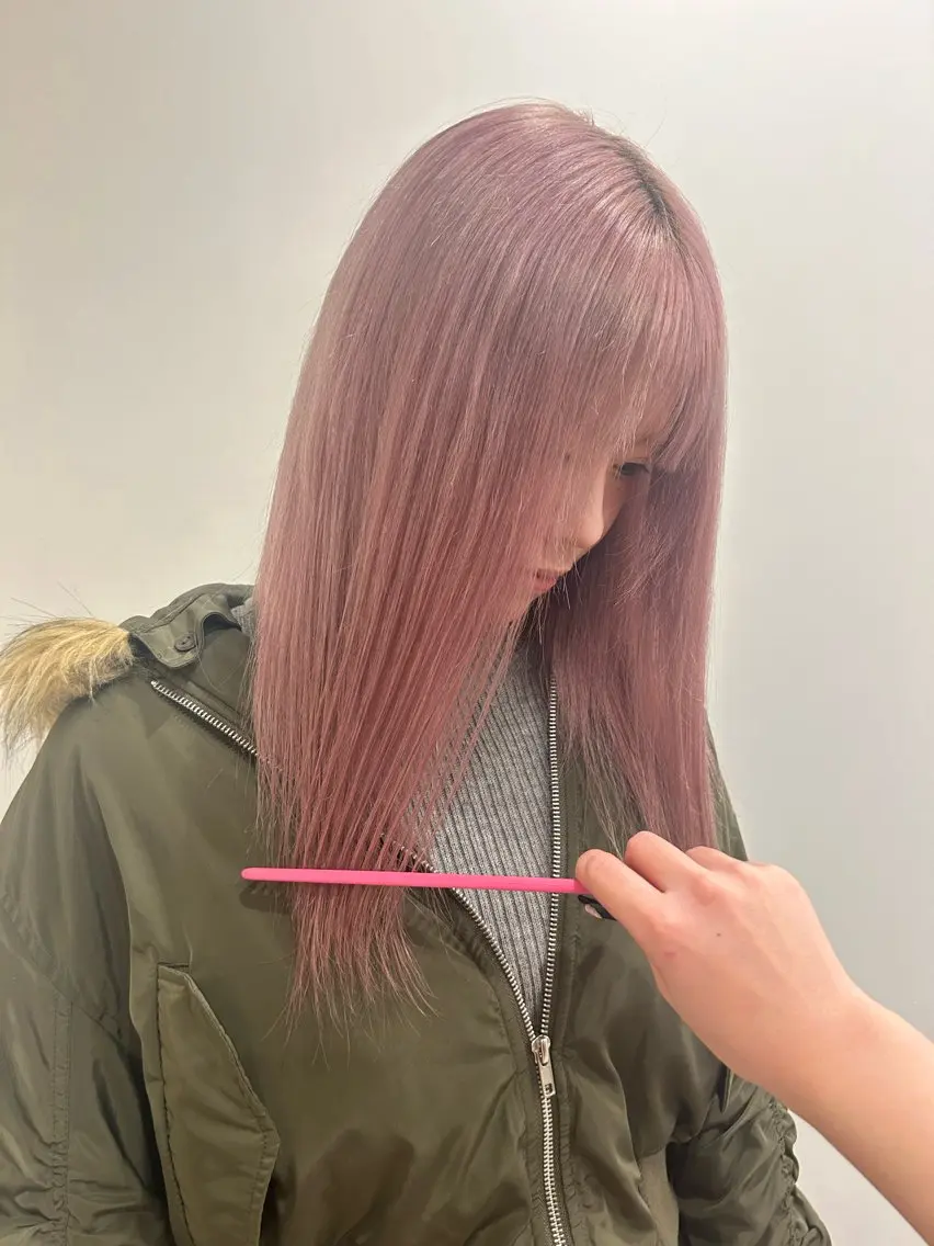 セミロング ヘアカラー hair&eye🎀 /momoKaのヘアスタイル