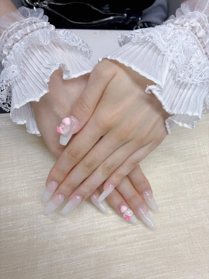 ネイル Rnailsalon リンゴのネイルデザイン