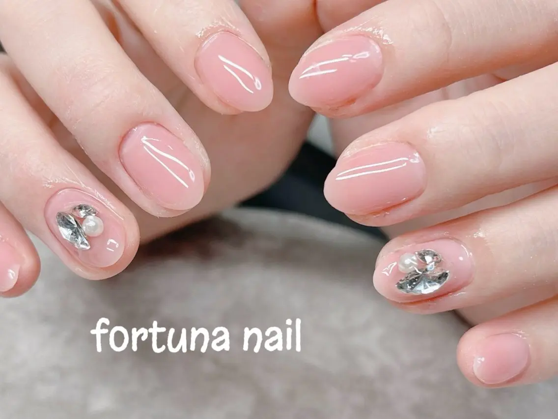 ネイル Nail •Head スパFortunaのネイルデザイン