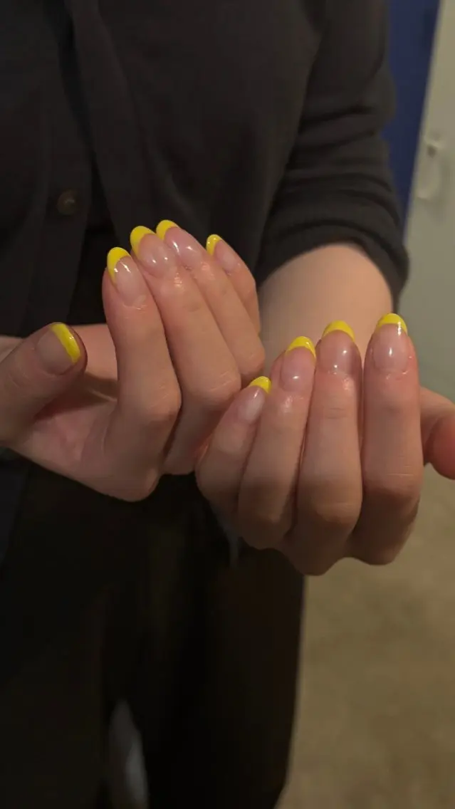 【練習モデル】ハンドジェルネイルフレンチ💅お好きな色からお選びいただけます♪」♪(オフあり)の写真