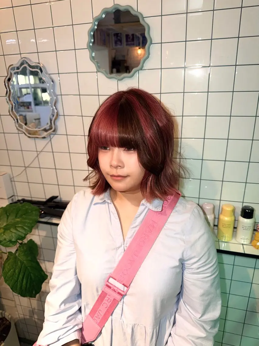 ミディアム カラー ブリーチ デザインカラー ダブルカラー ピンクカラー ヘアカラー 個性的カラー ☆≡ねねのヘアスタイル