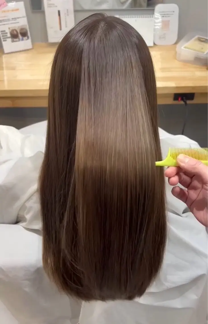 ロング 縮毛矯正 Sloth 🦥 MARINAのヘアスタイル