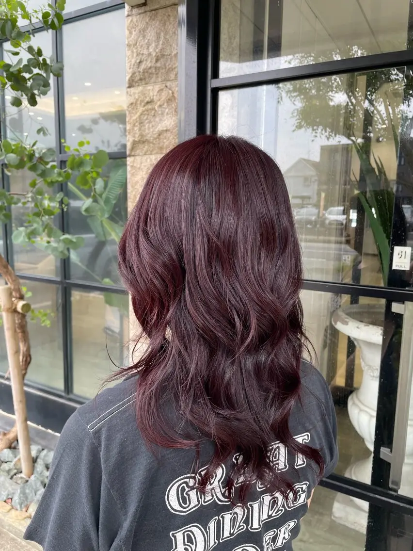 ミディアム ミディアムパーマ レイヤーカット 田中 あかりのヘアスタイル