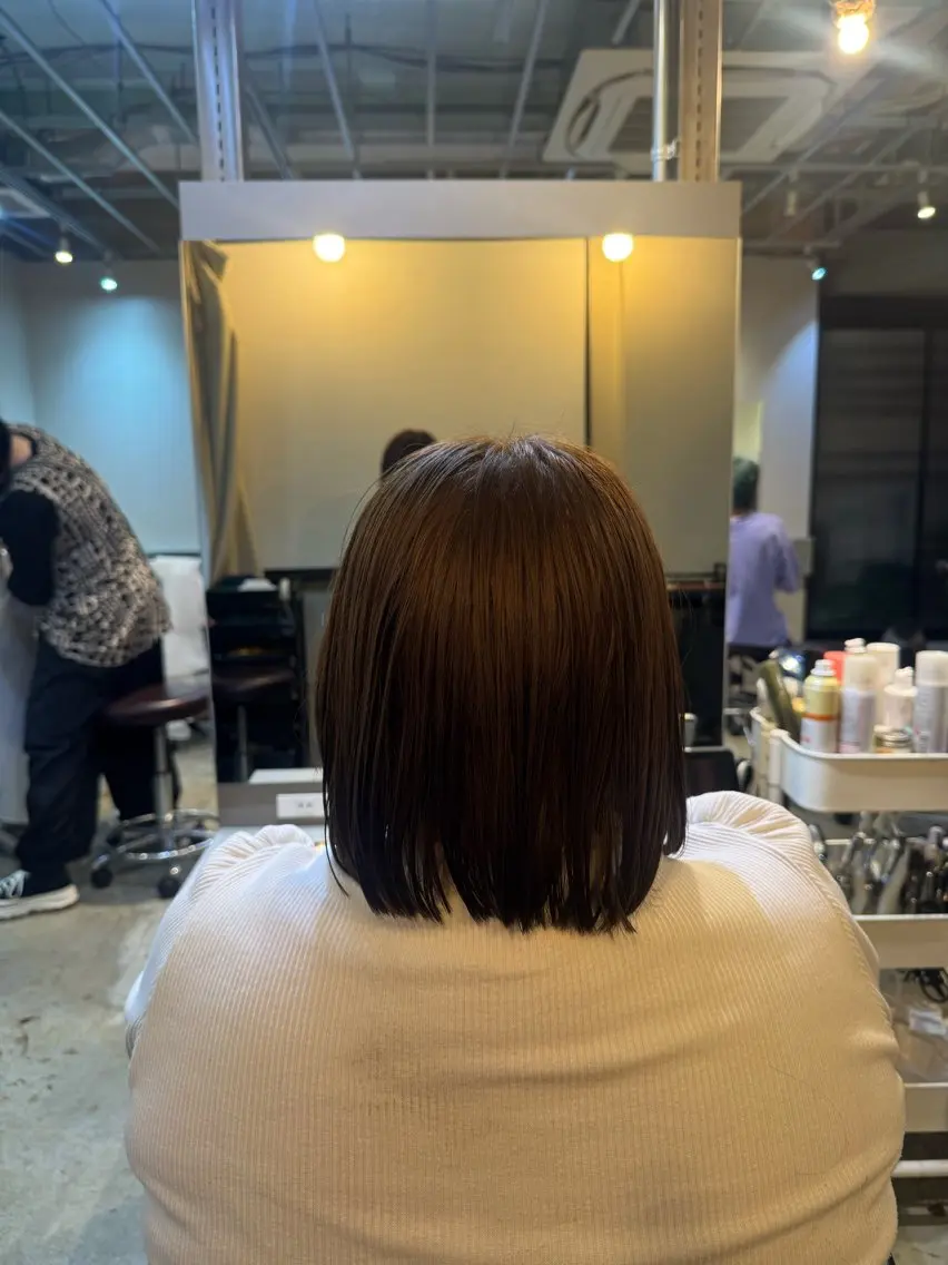 カラー ヘアカラー 櫻木 志穏のヘアスタイル