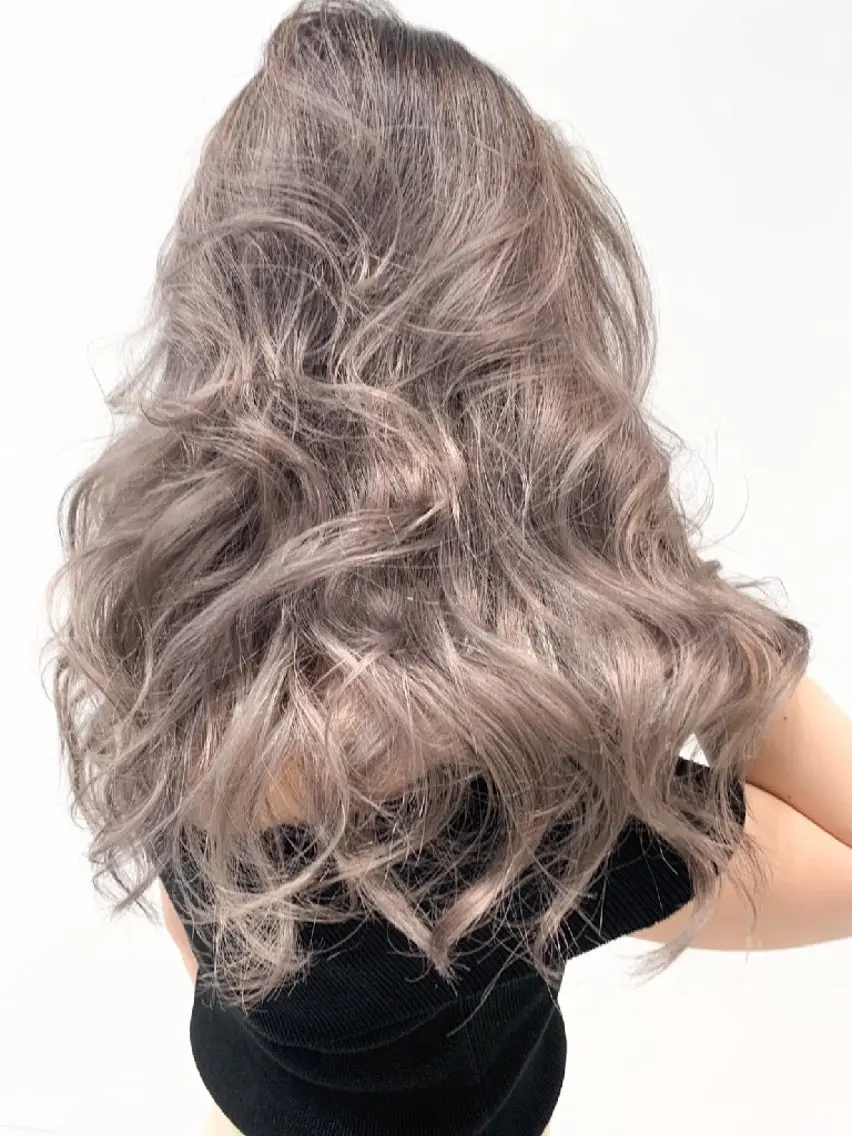 ロング カラー 髪質改善✨️レイヤー ✨️艶髪✨️佐藤宏紀のヘアスタイル
