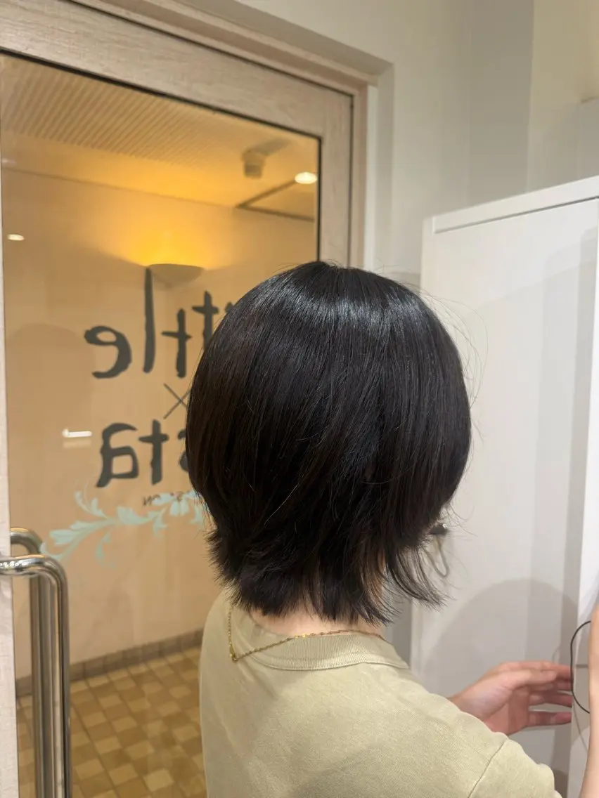 ショート ショートヘア ウルフカット littleesta 那月のヘアスタイル