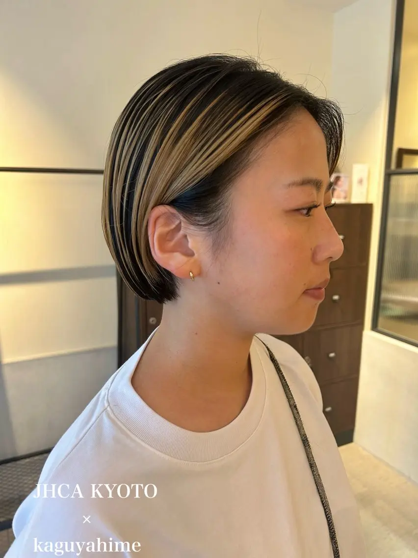 ショート 透明感カラー/ミヤタ ヒビキのヘアスタイル