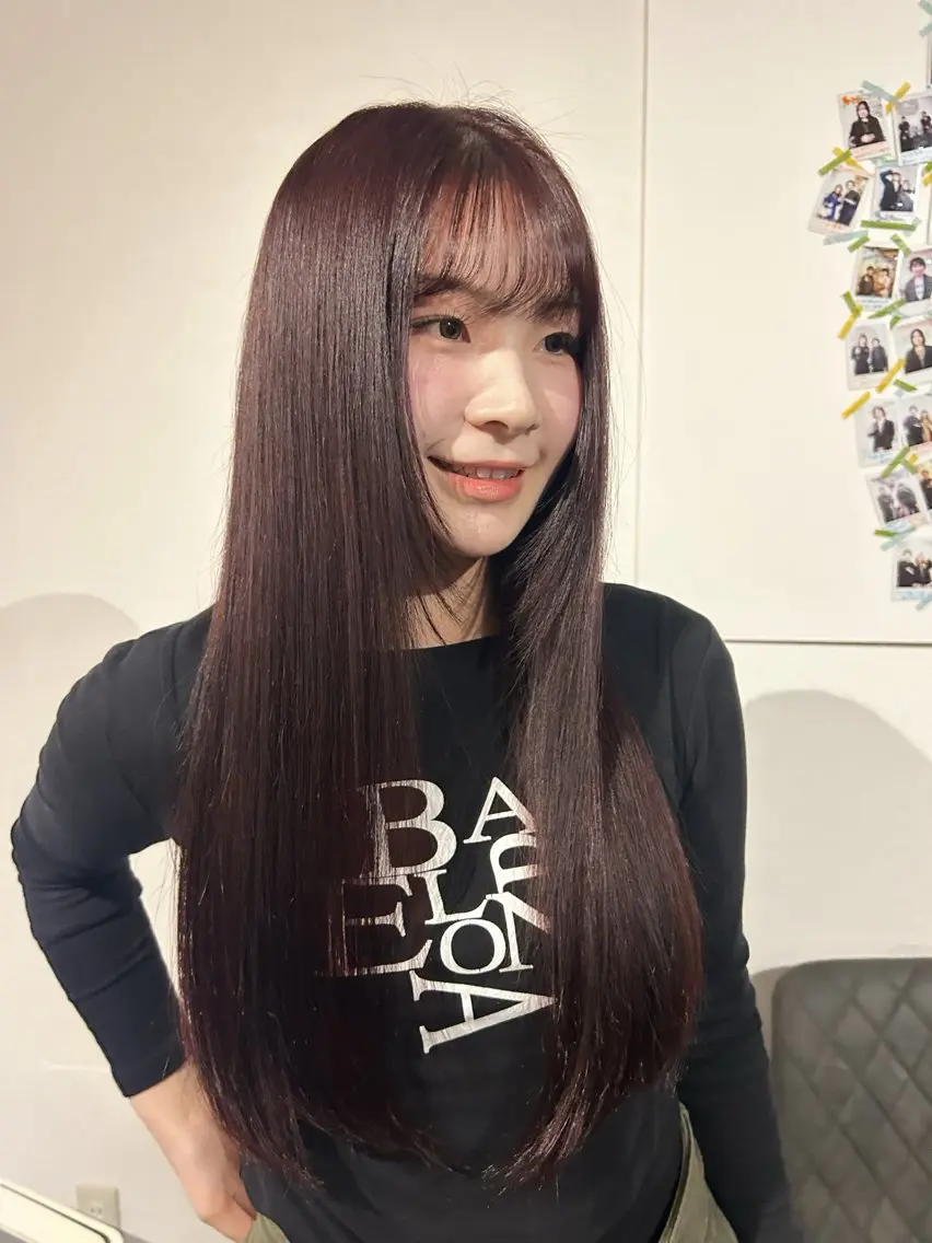 ロング カラー レッドカラー ヘアカラー hinano ヒナノのヘアスタイル