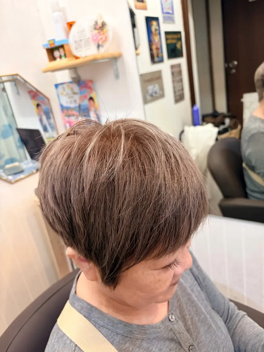 カラー ヘアカラー 河内山本駅近く エム ウォークのヘアスタイル