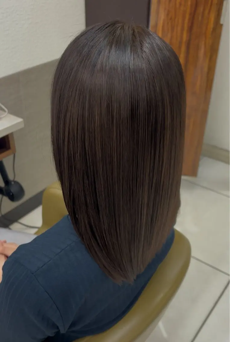 セミロング 髪質改善 星加 理希のヘアスタイル