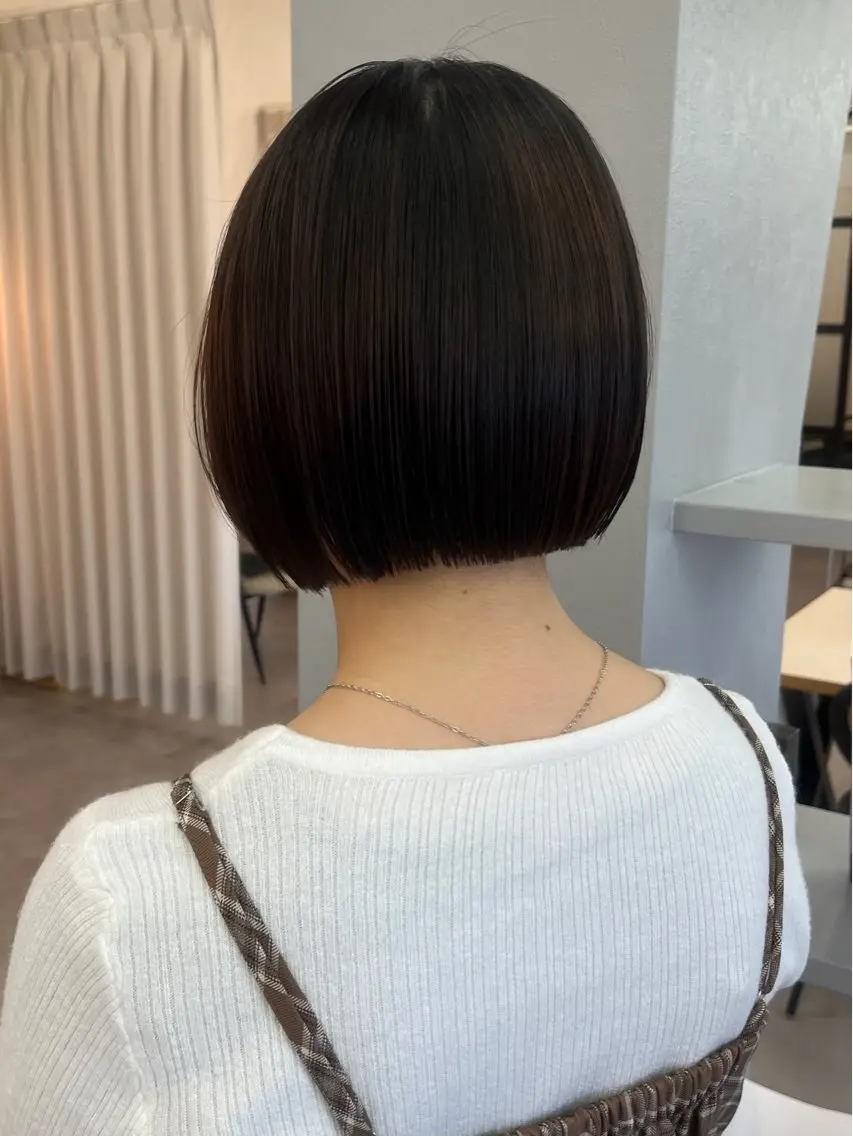 ショート カラー ボブ カット ヘアカラー トリートメント 駒場 まといのヘアスタイル
