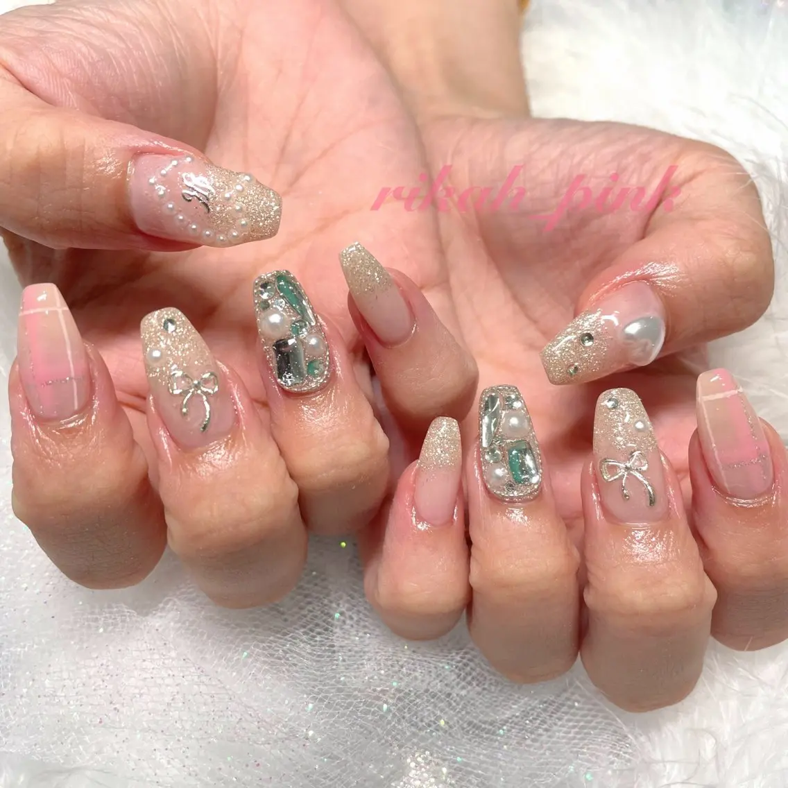 ネイル 韓国ネイル ワンホンネイル HIKA🦋 個性派スカルプネイルのネイルデザイン