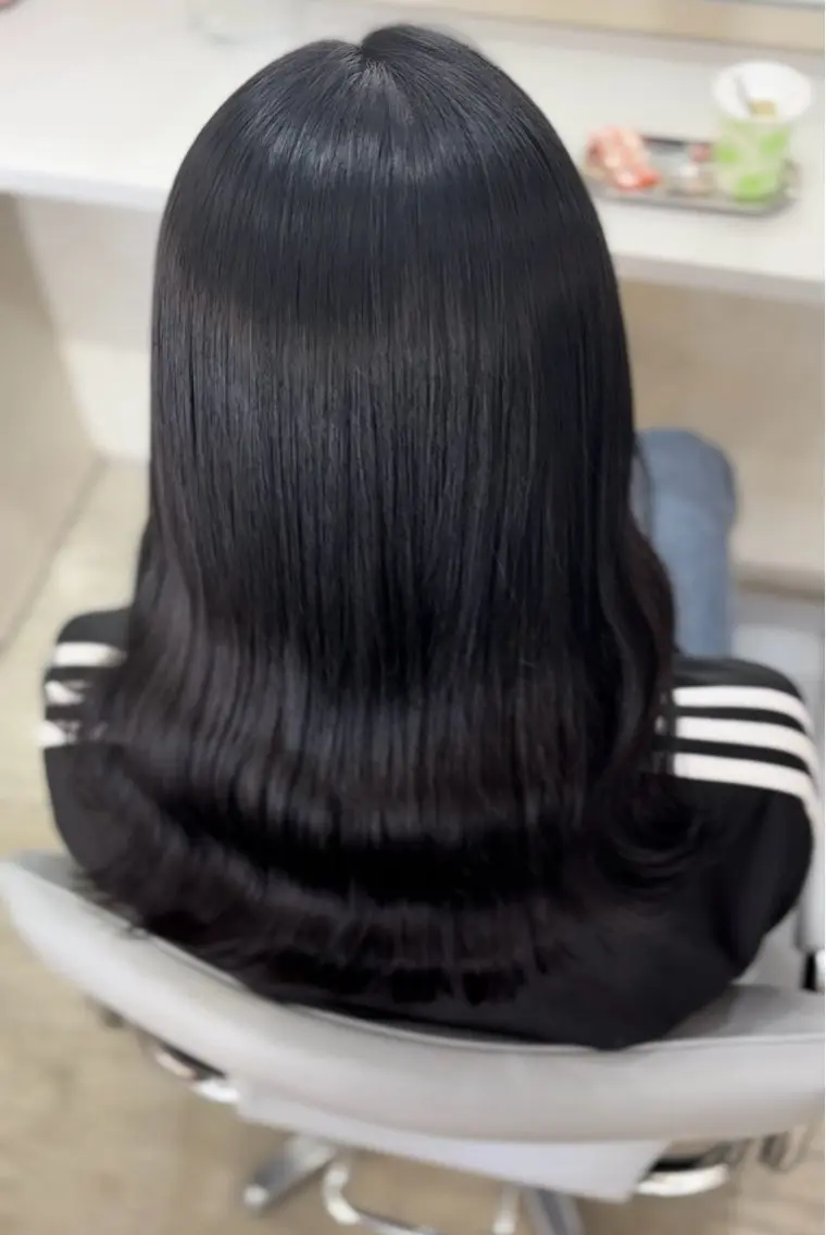🎀人気No.1🎀ラメラメトリートメント+髪質改青カラー+カット¥6500の写真