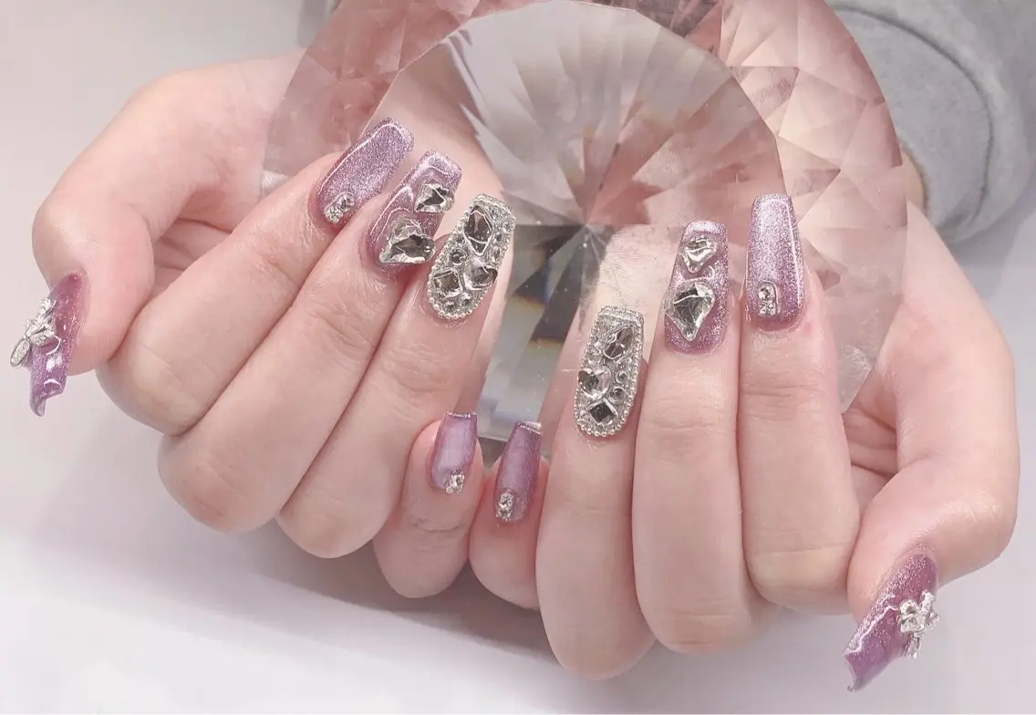 ネイル LoaChaton kaeのネイルデザイン