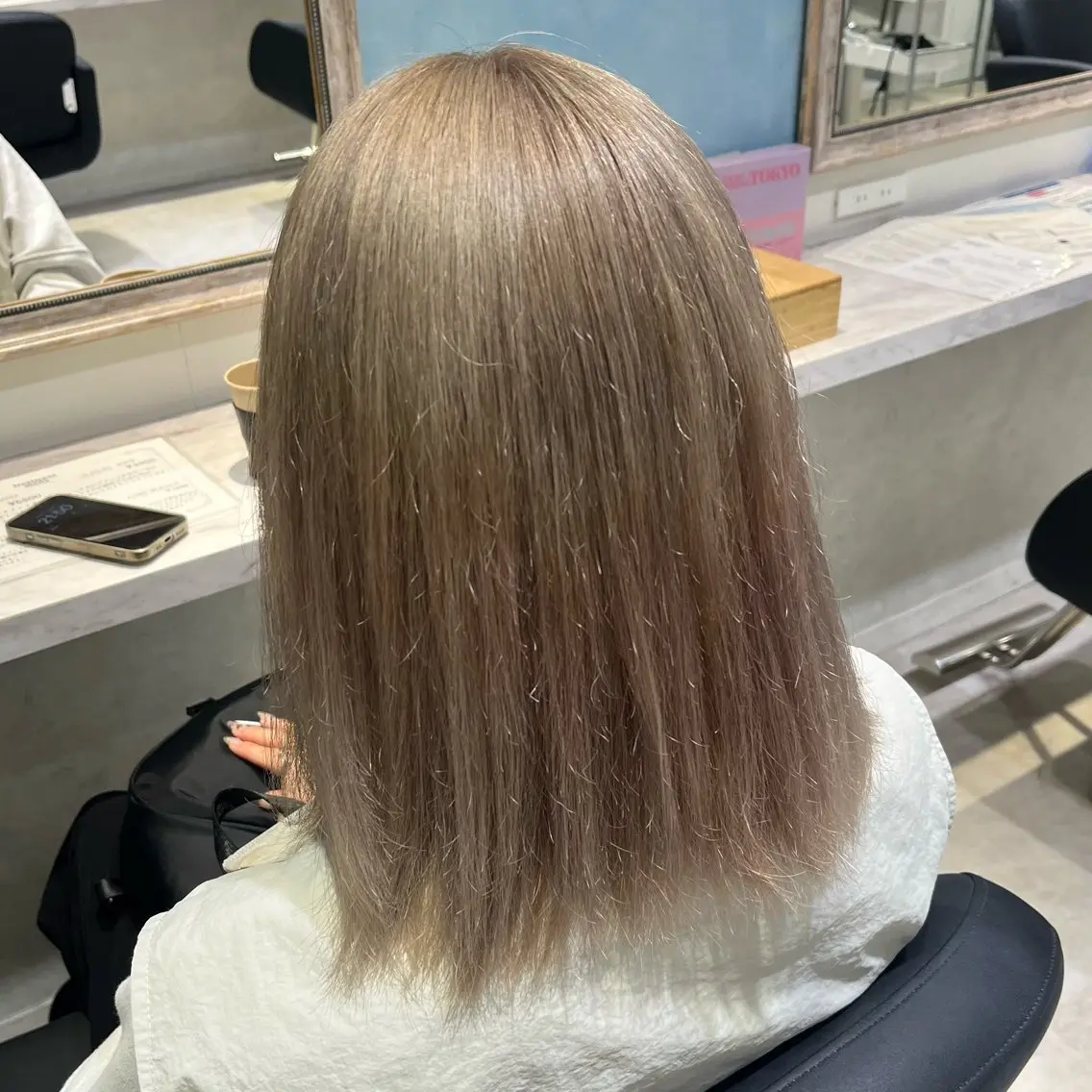 ミディアム カラー ブリーチ ハイトーンカラー 💖ブリーチ/暖色 𝐘𝐮𝐢💖のヘアスタイル
